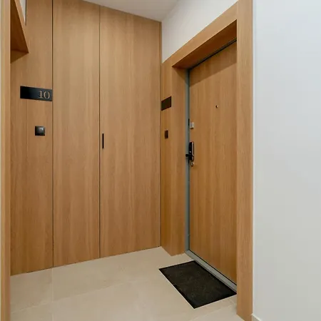 Apartment Szamarzewskiego With Balcony By Renters *